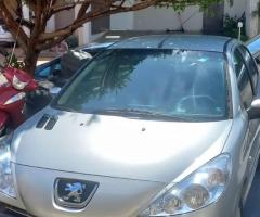 VENDE-SE PEUGEOT 207