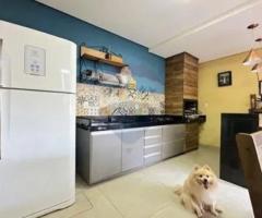 ALUGA-SE APTO MOBILIADO