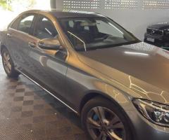 VENDE-SE MERCEDES C180