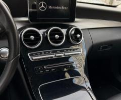 VENDE-SE MERCEDES C180