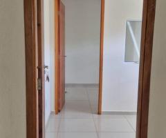 ALUGA-SE SALA COMERCIAL