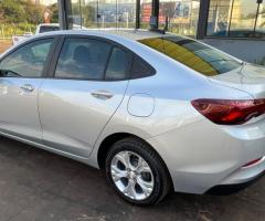 VENDE-SE ONIX AUTOMÁTICO 22/2023