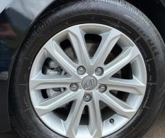 VENDE-SE ELANTRA 2015