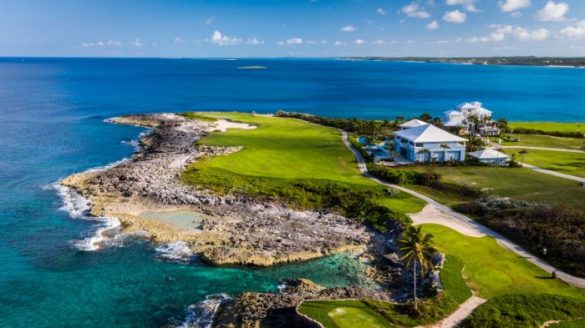 Nassau - um charmoso golf clube na ilha