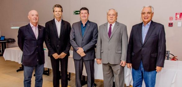  Francisco Carlos Júlio Pinghera, Anselmo José Buosi, Cesar Augusto Campez Neto, Antonio Luiz de Oliveira e Dorival Luiz Balbino de Souza 