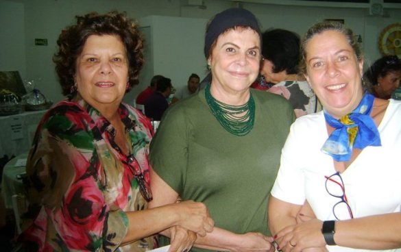 Vera Moquenco Figueiredo, Néia Bonamichi e Alessandra Mesquita Romano