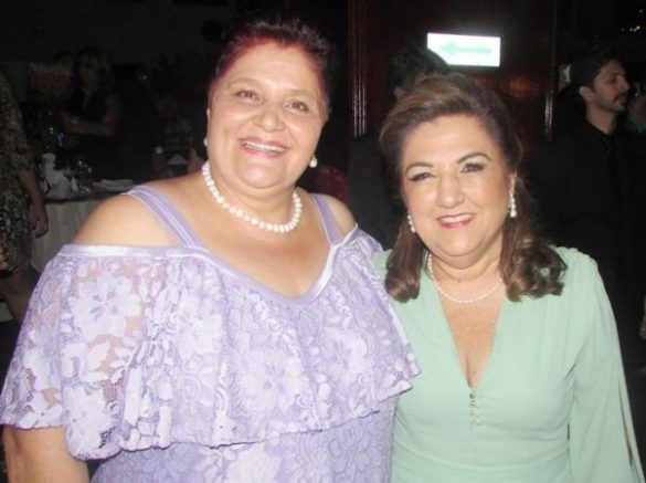 Em noite de pérolas e brilhantes do Magazine Luiza: Marina Bereta e Dora Bittar