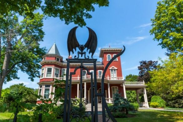 A Casa de Stephen King, em Bangor, no Maine, USA