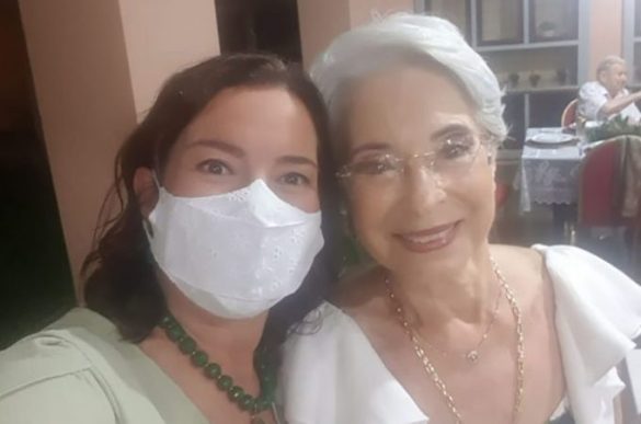 Luciana e Auristela Menna Barreto Gasparini