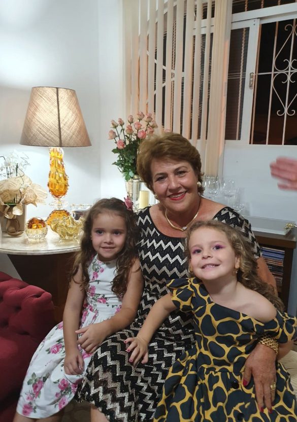 As netas Ana Beatriz Crivelenti Toloi e Maria Tereza Palma Toloi