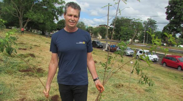 Presidente do Rotary Ribeirão: Anselmo Buosi