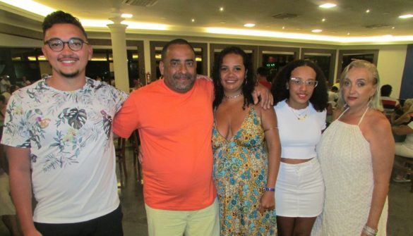 Arthur Morlin de Oliveira, Djalma Alves Vieira Junior, Ynajá de Oliveira, Yasmin de Paula Oliveira Vieira e Magda Morlin de Oliveira