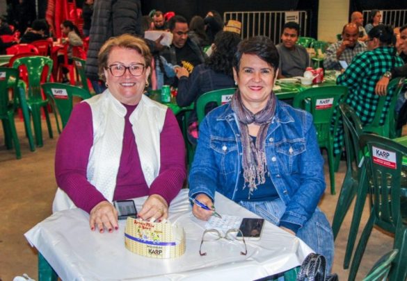 Denise Gonçalves e Claudinéia Aparecida Marques