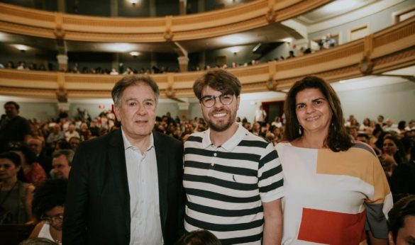  Paulo Roberto de Oliveira, Paulo Henrique Oliveira e Maria Ignes de Oliveira 